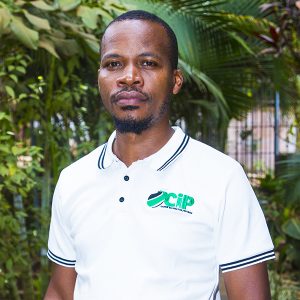 simon peter bakyayita